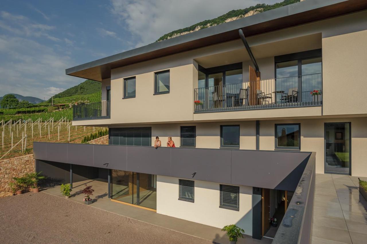 Tholr - Ferienwohnungen - Tramin Termeno Exterior foto